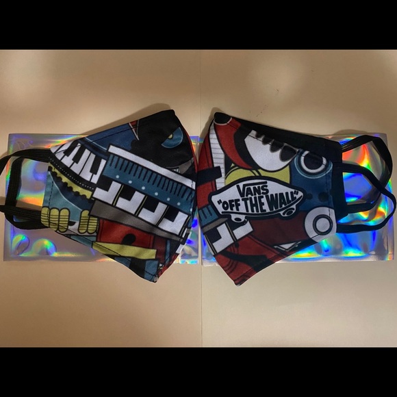 FaceMask - Picture 1 of 1